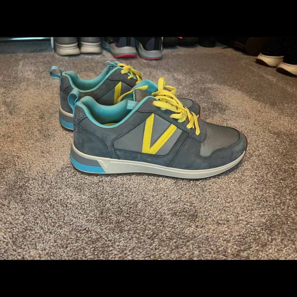 Vionic Women’s Sneakers